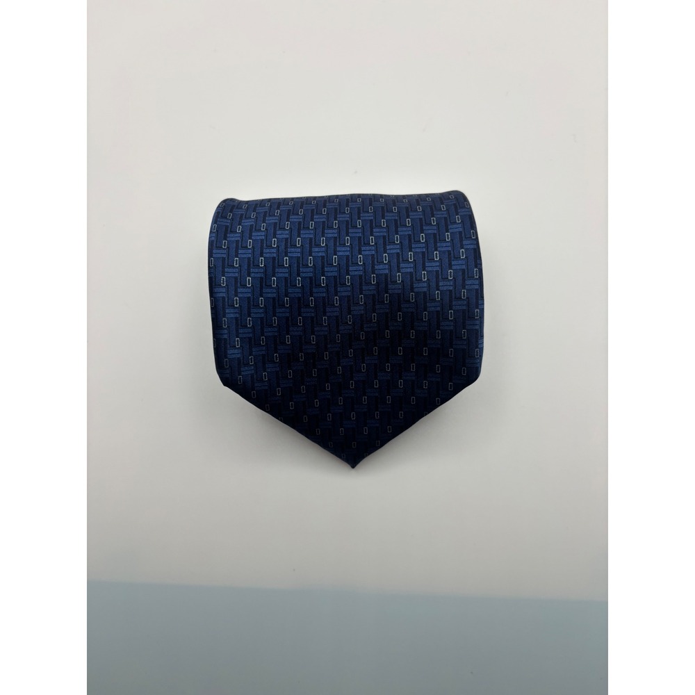 Stafford Mens Silk Necktie Navy Blue Geometric Weave Pattern WPL 2831 Classic